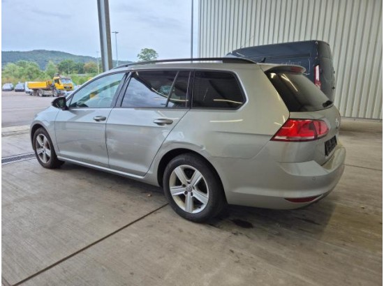 2015 Volkswagen Golf VII Variant Comfortline BMT