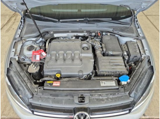 2015 Volkswagen Golf VII Variant Comfortline BMT