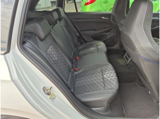 2026 Volkswagen Golf VIII Variant 1.5 TSI 110 kW R-Line