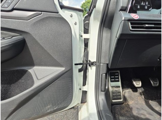 2026 Volkswagen Golf VIII Variant 1.5 TSI 110 kW R-Line