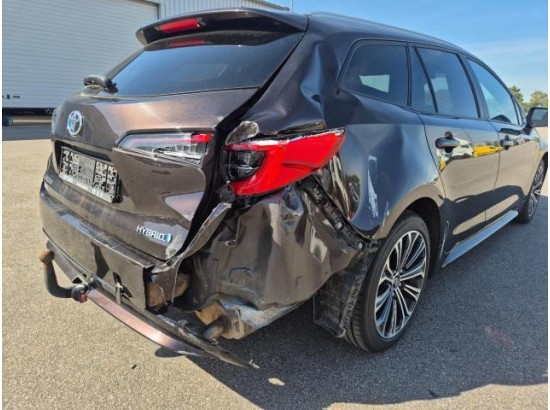 2019 Toyota Corolla Touring Sports Hybrid Club