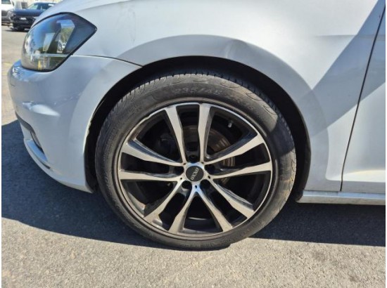 2017 Volkswagen Golf VII Lim. Trendline BMT/Start-Stopp