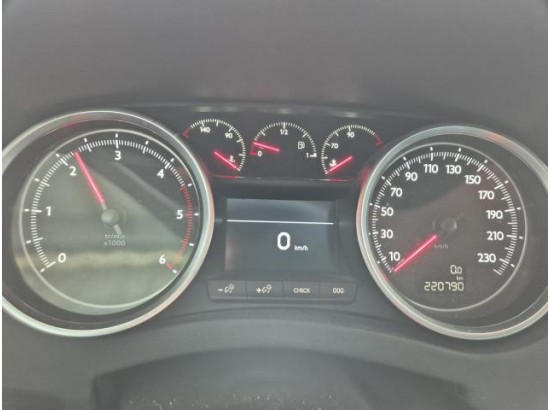 2016 Peugeot 508 SW Allure