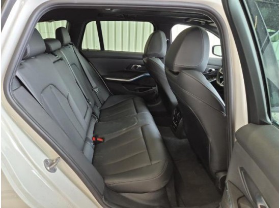 2025 BMW 3er Touring 320 d xDrive M Sport