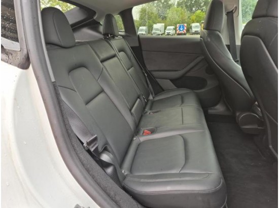 2024 Tesla Model Y Dual AWD