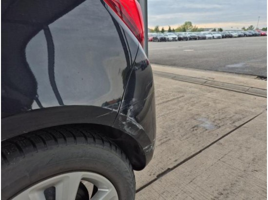 2016 Opel Corsa E drive