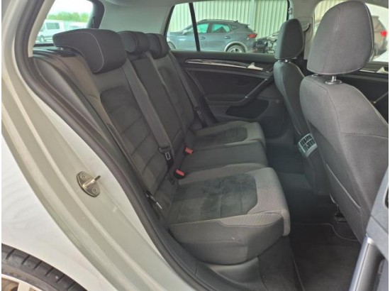 2017 Volkswagen Golf VII Lim. Highline BMT/Start-Stopp