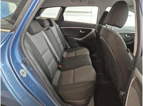 2016 Hyundai i30