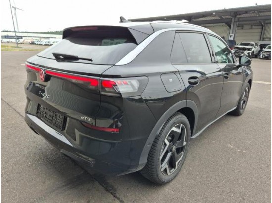 2026 Volkswagen T-Roc 1.5 eTSI 110 kW R-Line