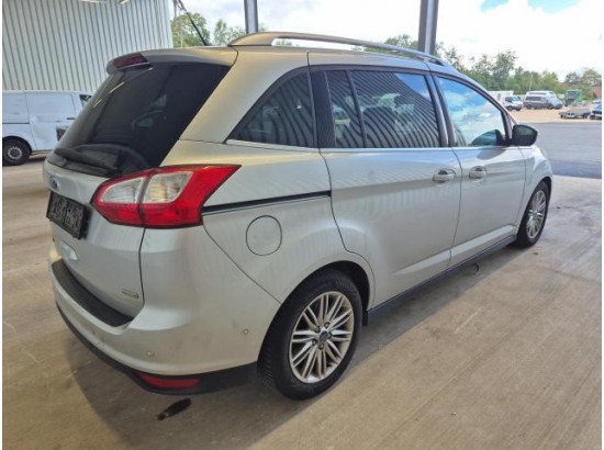 2017 Ford Grand C-Max Titanium
