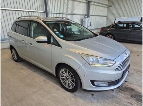 2017 Ford Grand C-Max Titanium
