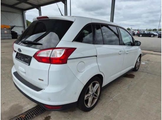 2017 Ford Grand C-Max Titanium