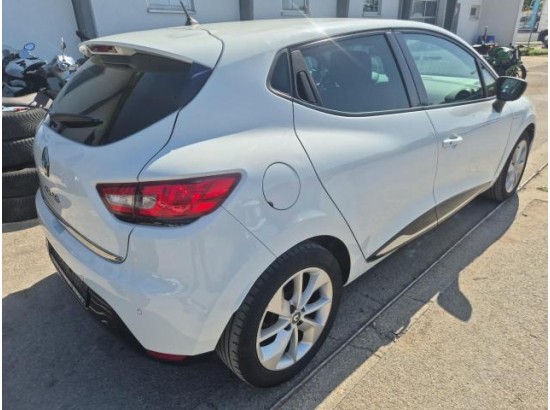 2016 Renault Clio IV Limited