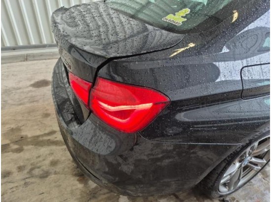 2017 BMW 3er Lim. 320i Advantage
