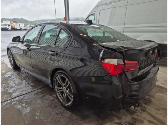 2017 BMW 3er Lim. 320i Advantage