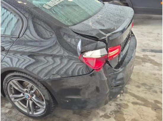 2017 BMW 3er Lim. 320i Advantage
