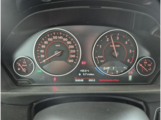 2017 BMW 3er Touring 320 d xDrive Sport Line