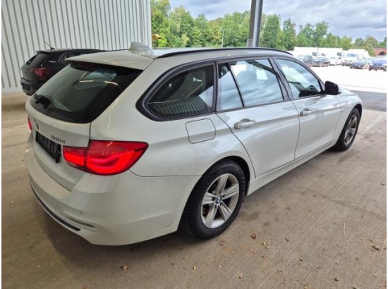 2017 BMW 3er Touring 320 d xDrive Sport Line