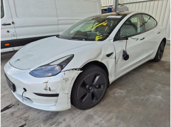 2022 Tesla Modell 3