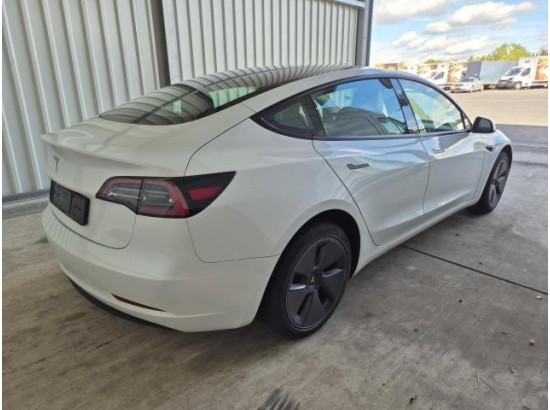 2022 Tesla Modell 3