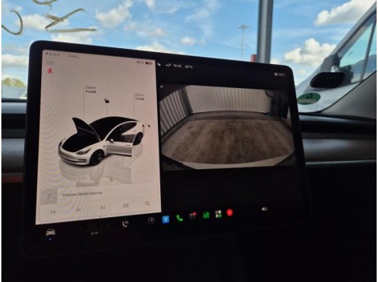 2022 Tesla Modell 3