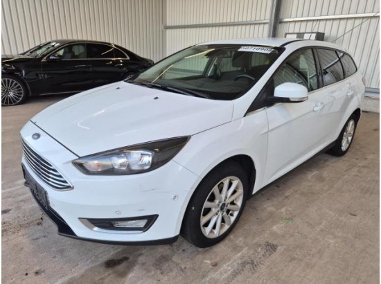 2015 Ford Focus Turnier Titanium