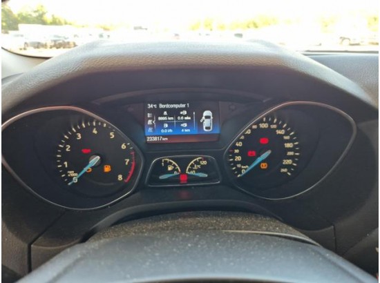 2015 Ford Focus Turnier Titanium