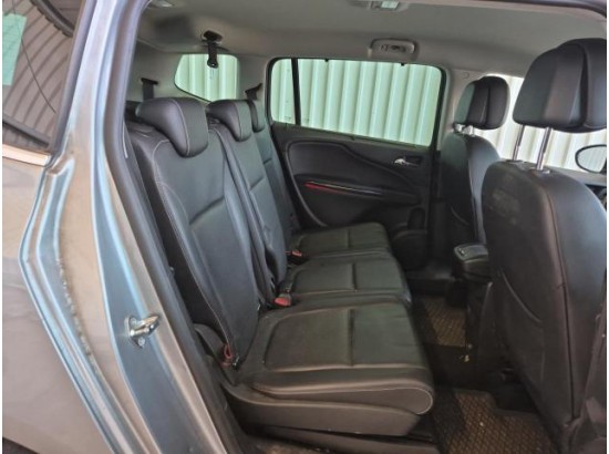2015 Opel Zafira C Tourer Business Innovation