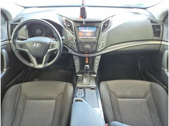 2016 Hyundai i40 cw blue Trend