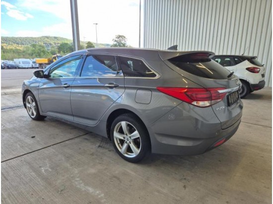 2016 Hyundai i40 cw blue Trend