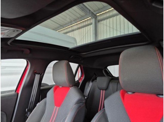 2022 Opel Corsa F GS Line