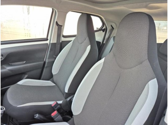2016 Toyota AYGO x-wave