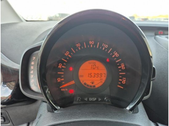 2016 Toyota AYGO x-wave