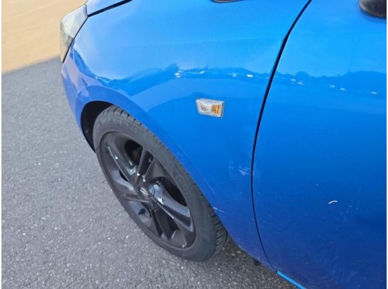 2015 Opel Corsa E Color Edition