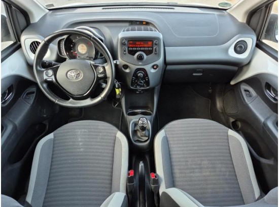 2018 Toyota AYGO x-play