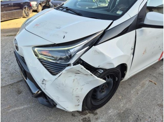 2018 Toyota AYGO x-play