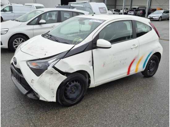 2018 Toyota AYGO x-play