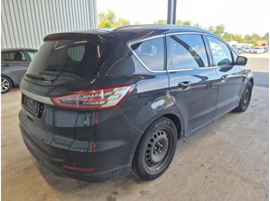 2015 Ford S-Max Titanium