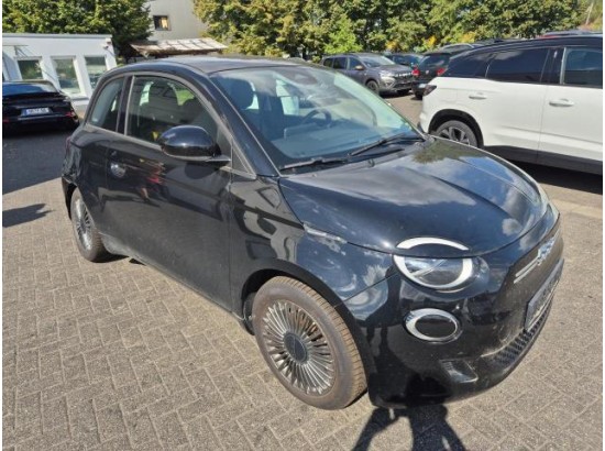 2022 FIAT 500 E Icon