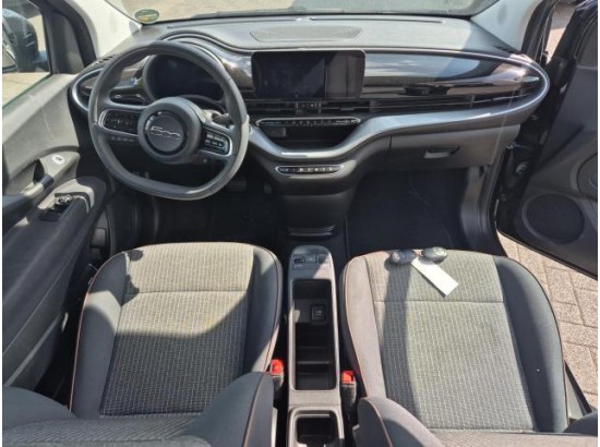2022 FIAT 500 E Icon