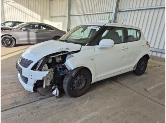 2015 Suzuki Swift Club 4x4