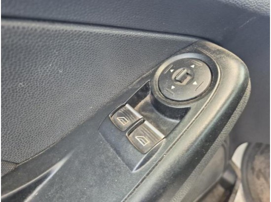 2015 Ford Fiesta SYNC Edition