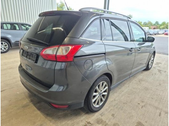 2016 Ford Grand C-Max Titanium