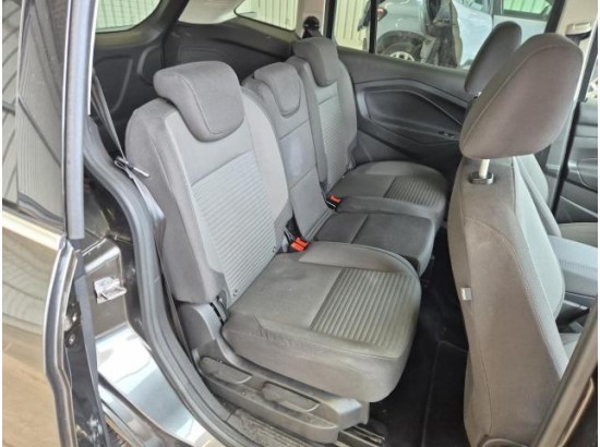 2016 Ford Grand C-Max Titanium