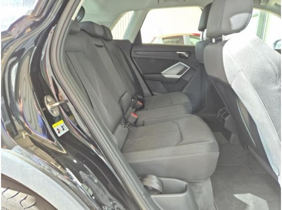 2019 Audi Q3 35 TDI basis