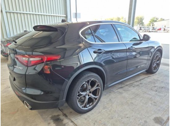 2017 Alfa Romeo Stelvio Super Q4
