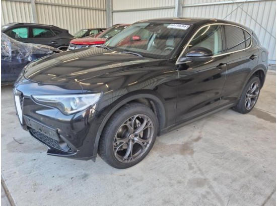 2017 Alfa Romeo Stelvio Super Q4