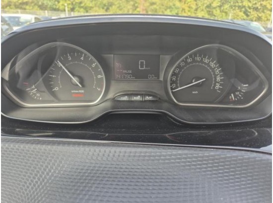 2015 Peugeot 208 Allure