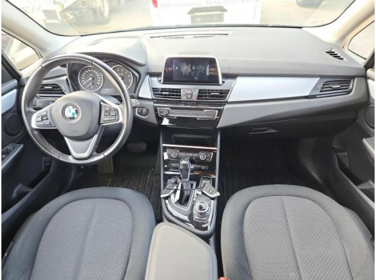 2017 BMW 2er Active Tourer 218i Advantage