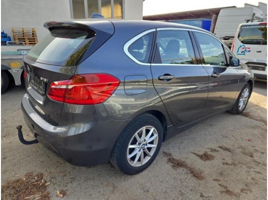 2017 BMW 2er Active Tourer 218i Advantage